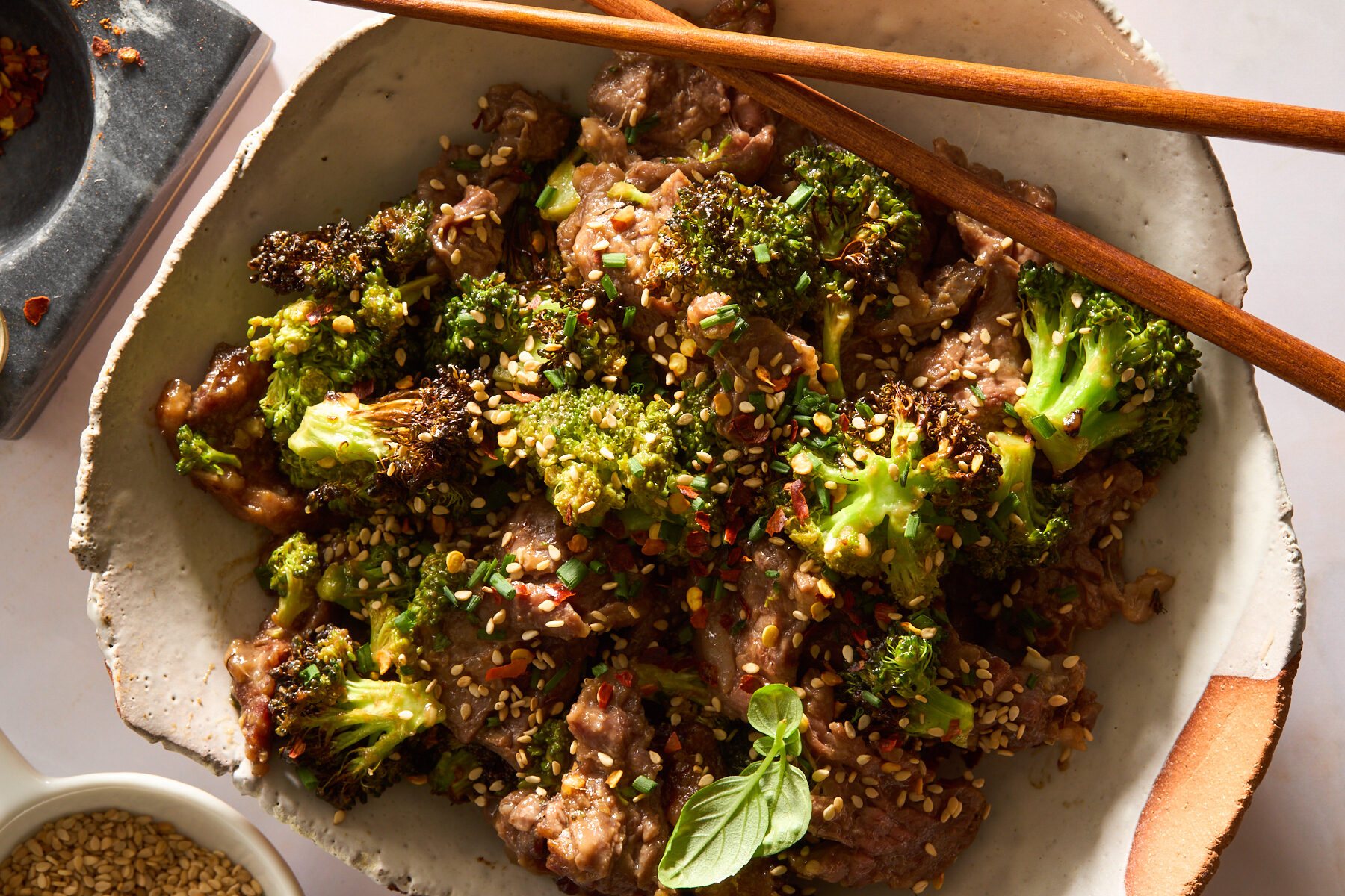 A bowl of air fryer beef and broccoli.
