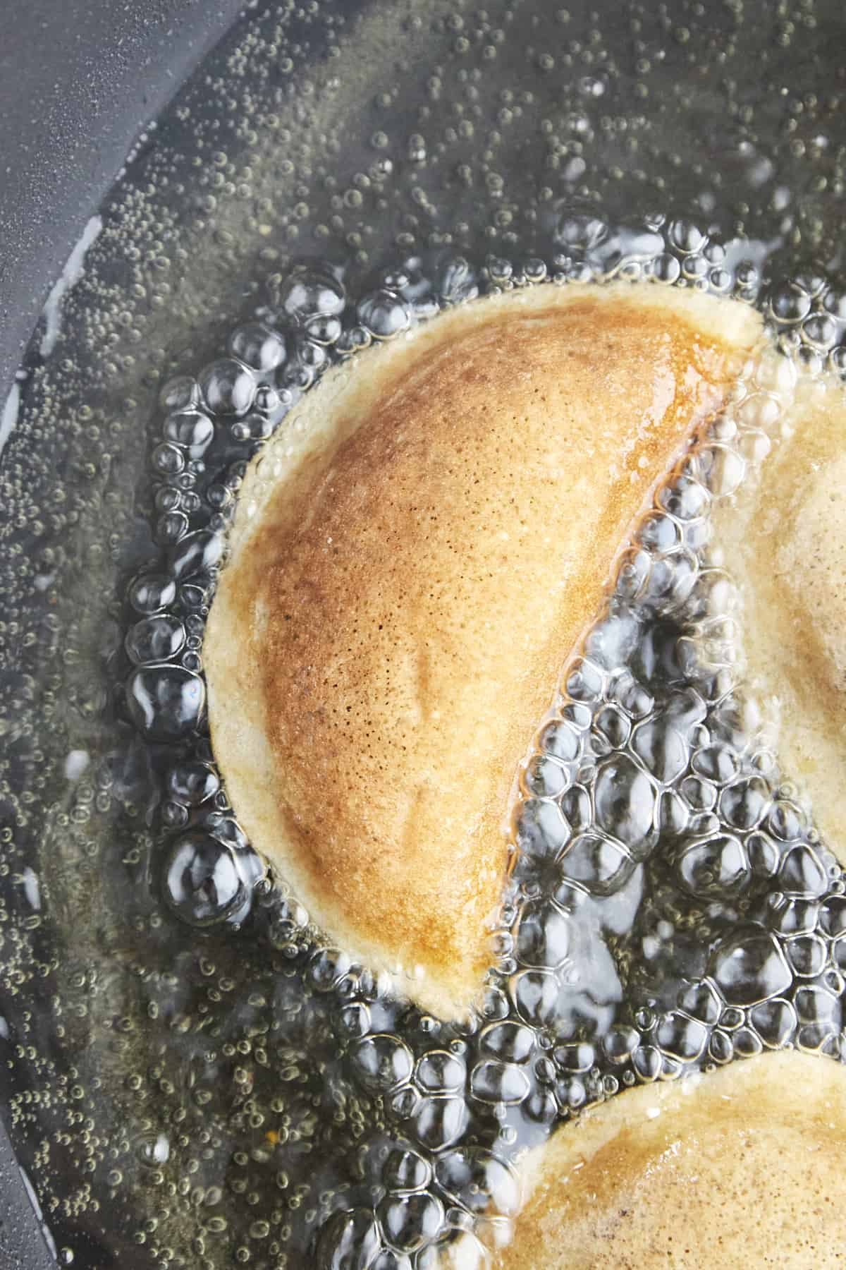 qatayef frying in oil