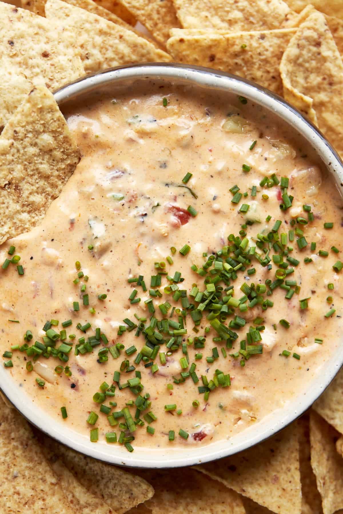 Simple Baked Chicken Queso Dip