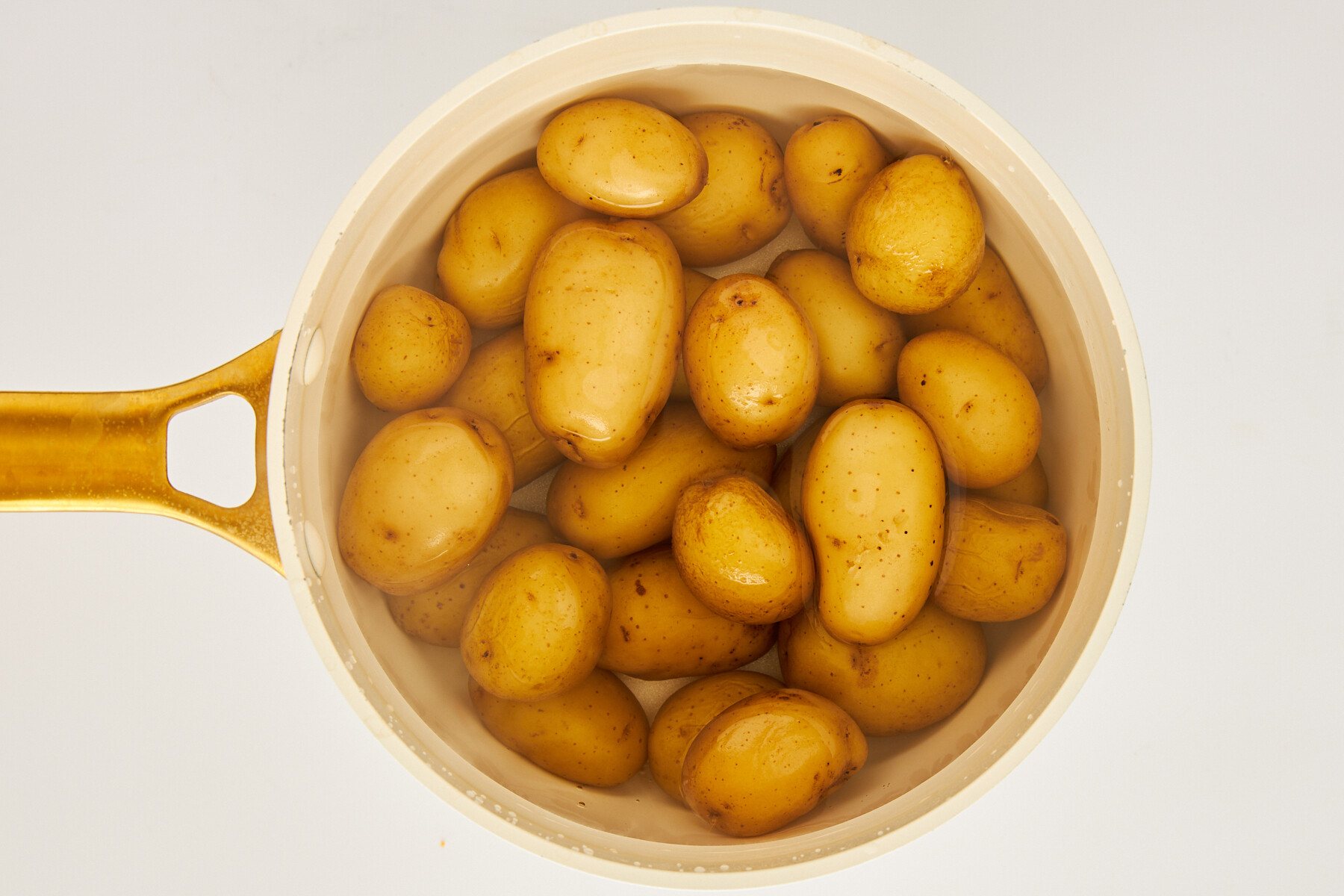 Potatoes in a pot.