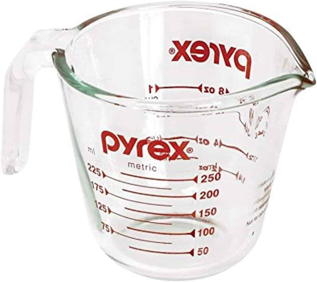 1 glass liquid measuring cup.
