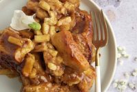 Sticky Caramel Apple Cinnamon Buns