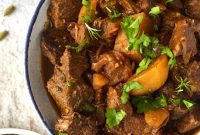 Aromatic Slow Cooker Middle Eastern Beef Stew