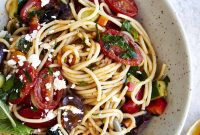 Zesty Greek Spaghetti Salad