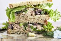 Mediterranean Tuna Hummus Delight