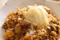 Honeyed Phyllo Apple Crumble