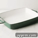 A classic Dansk baking dish, perfect for casseroles and baked pasta dishes.
