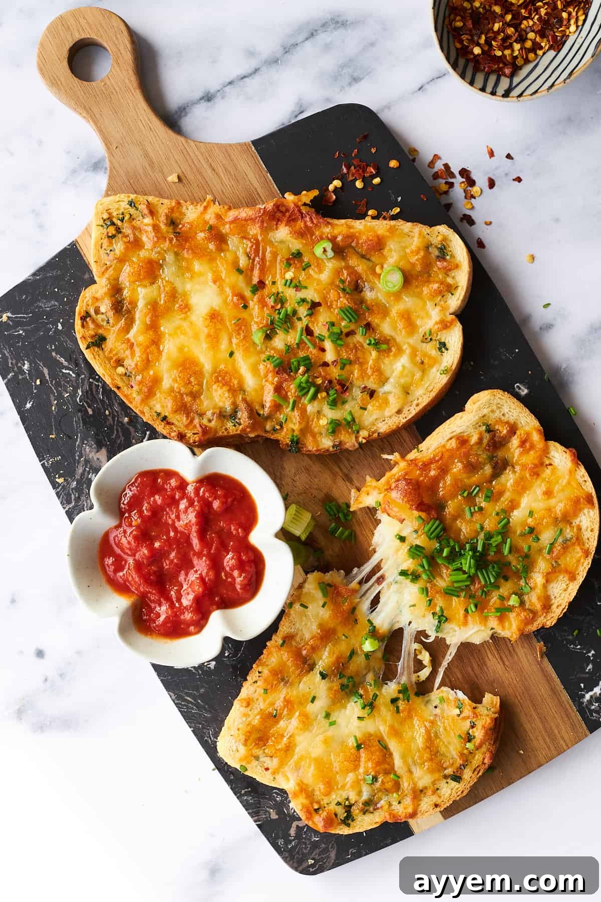 Air fryer cheesy garlic toast.