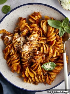 A bowl of taco pasta.