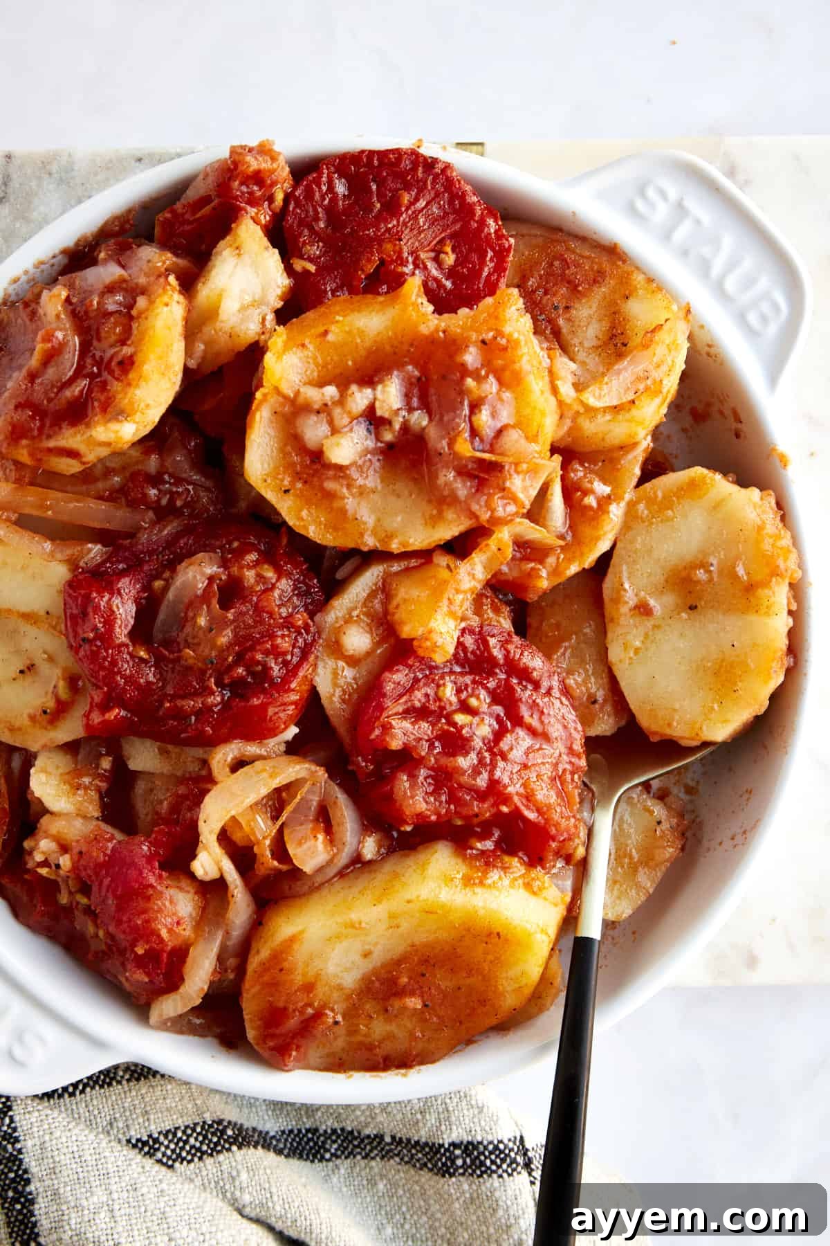 Egyptian Potato Bake 4 A bowl of sanyet el batates.