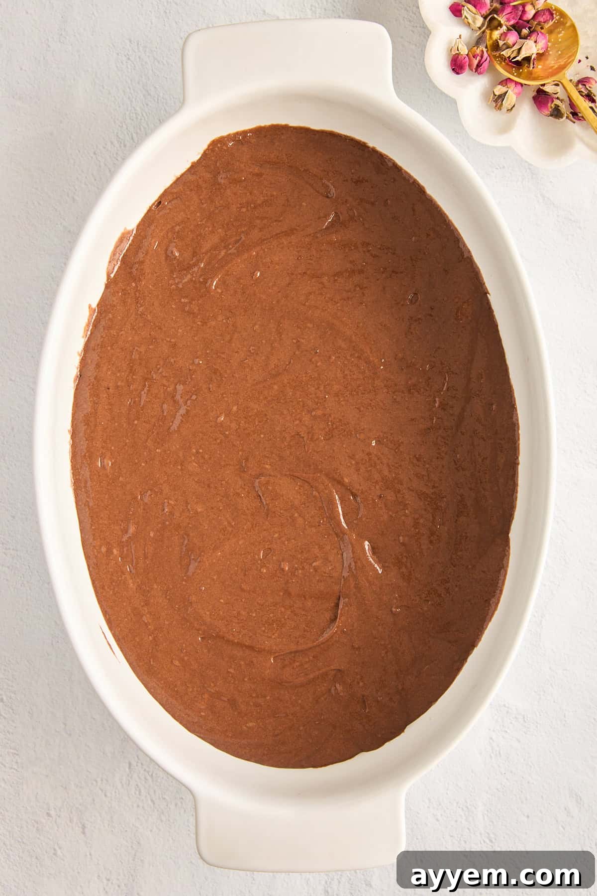 Close-up of baked chocolate cake in a dish.